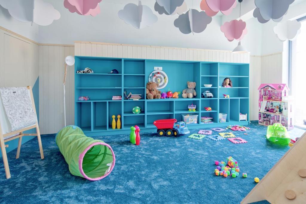 סרבינובו Apartamenty Rodzinne Deluxe, Suite W Budynku Baltin מראה חיצוני תמונה