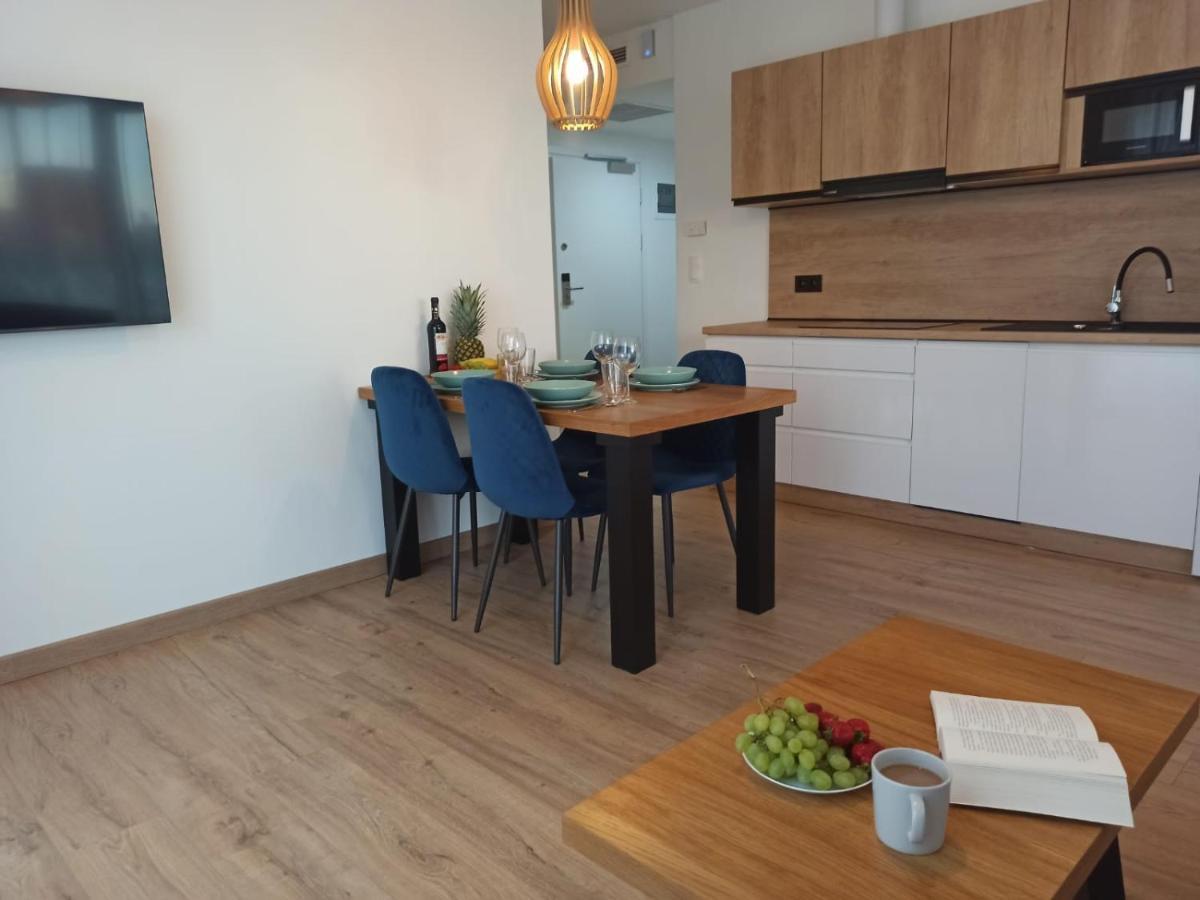 סרבינובו Apartamenty Rodzinne Deluxe, Suite W Budynku Baltin מראה חיצוני תמונה