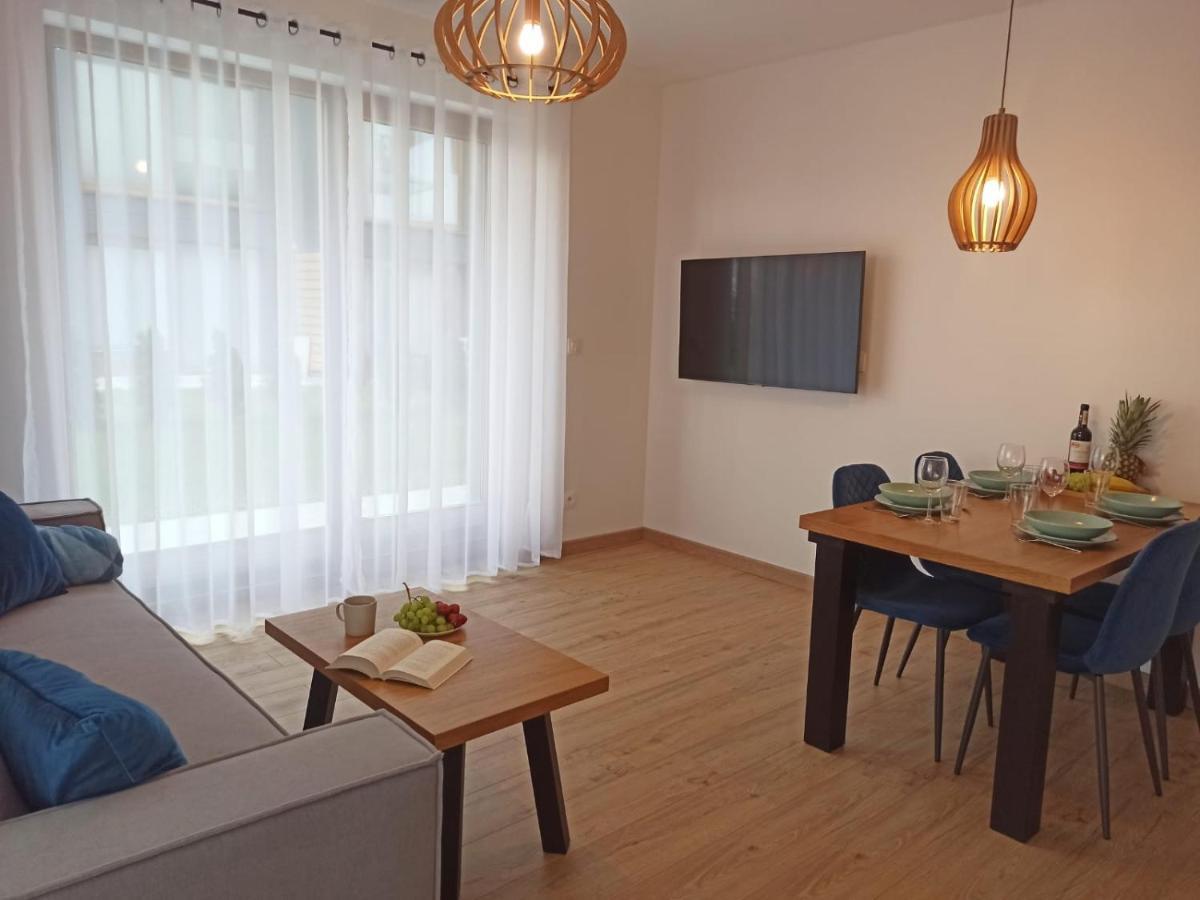 סרבינובו Apartamenty Rodzinne Deluxe, Suite W Budynku Baltin מראה חיצוני תמונה